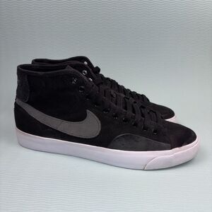 Nike SB Blazer Court Mid Premium Skate Shoes Men’s Size 10 FB1378-001 Black